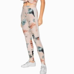 Puma Classics Logo T7 leggings youth girls XL (16)